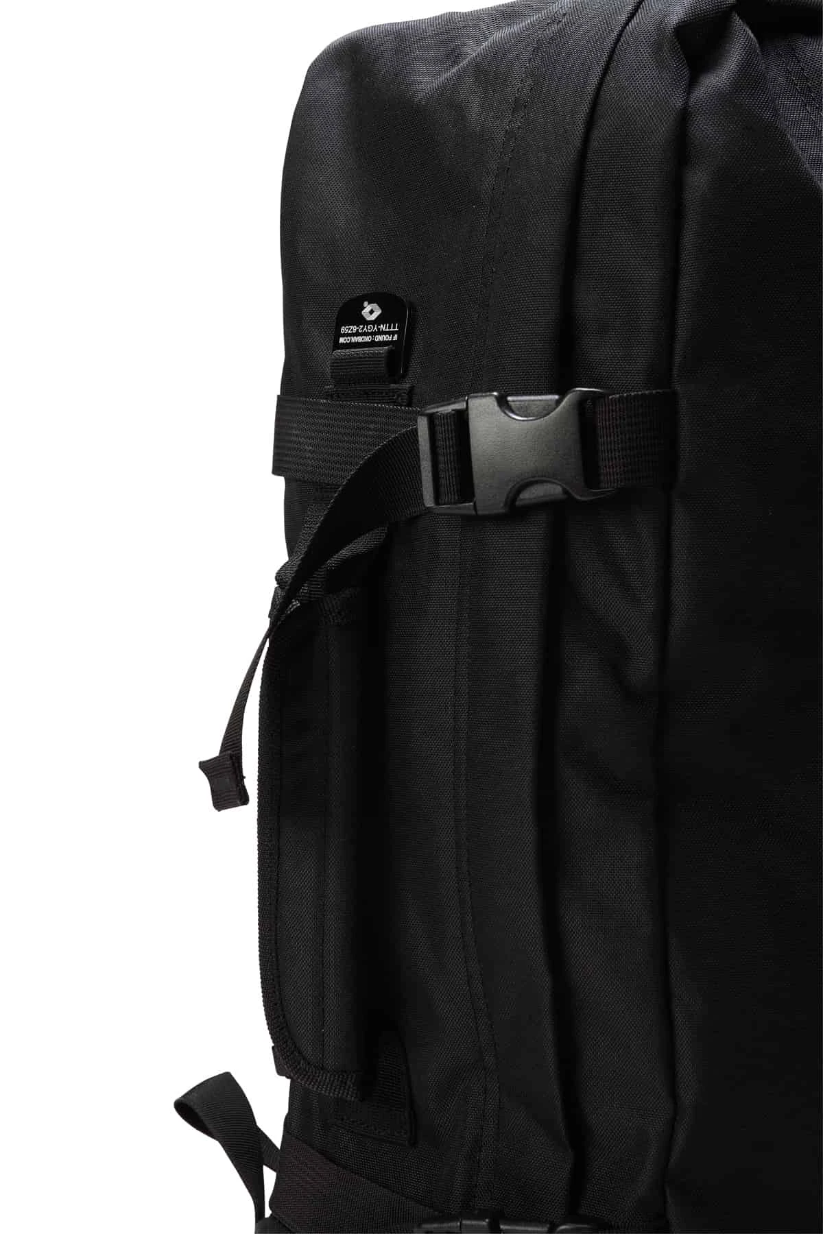 Mochila de viaje Cabin Zero Classic 36 L. Negro (Absolute Black)