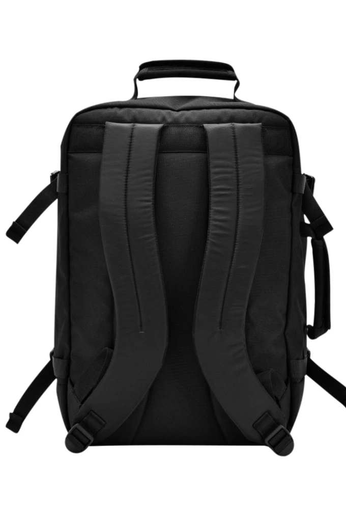 Mochila de viaje Cabin Zero Classic 36 L. Negro (Absolute Black)