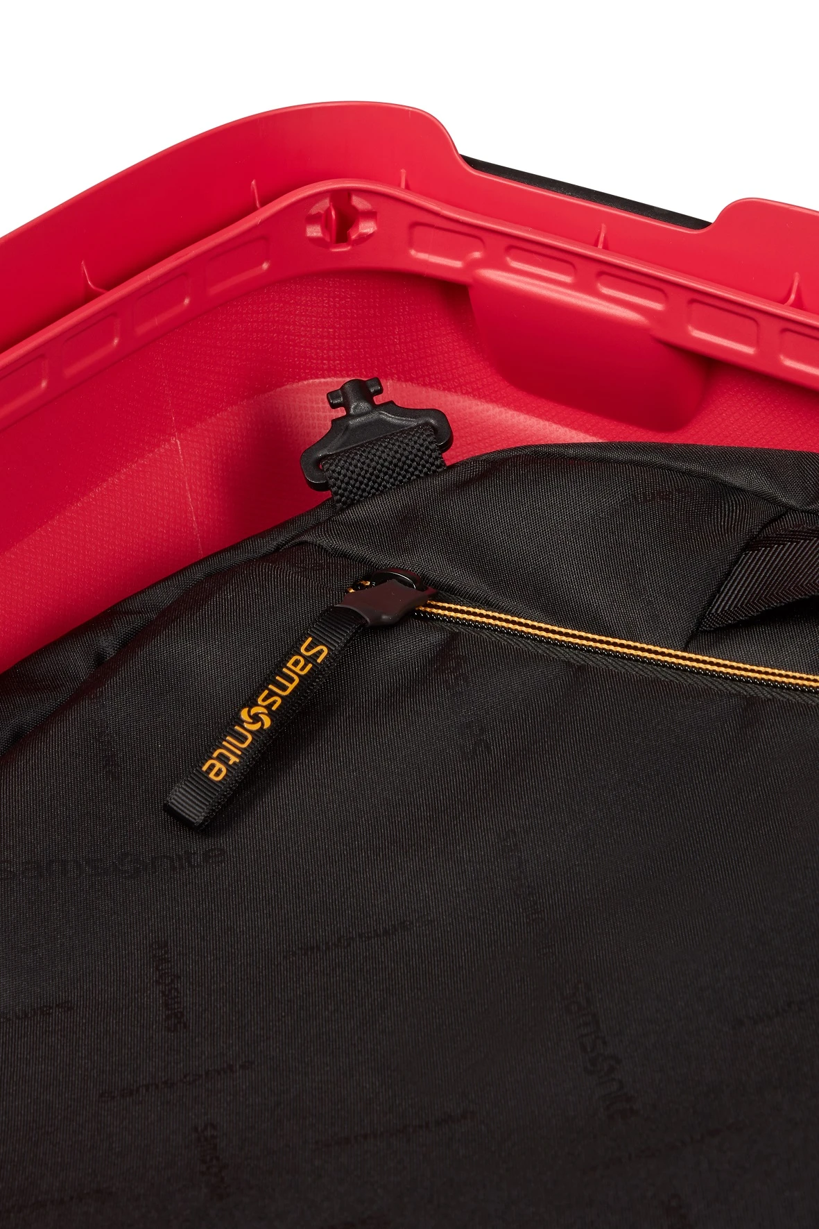 Maleta mediana 69 cm 4R anclajes Samsonite Essens Rojo (Hibiscus Red)