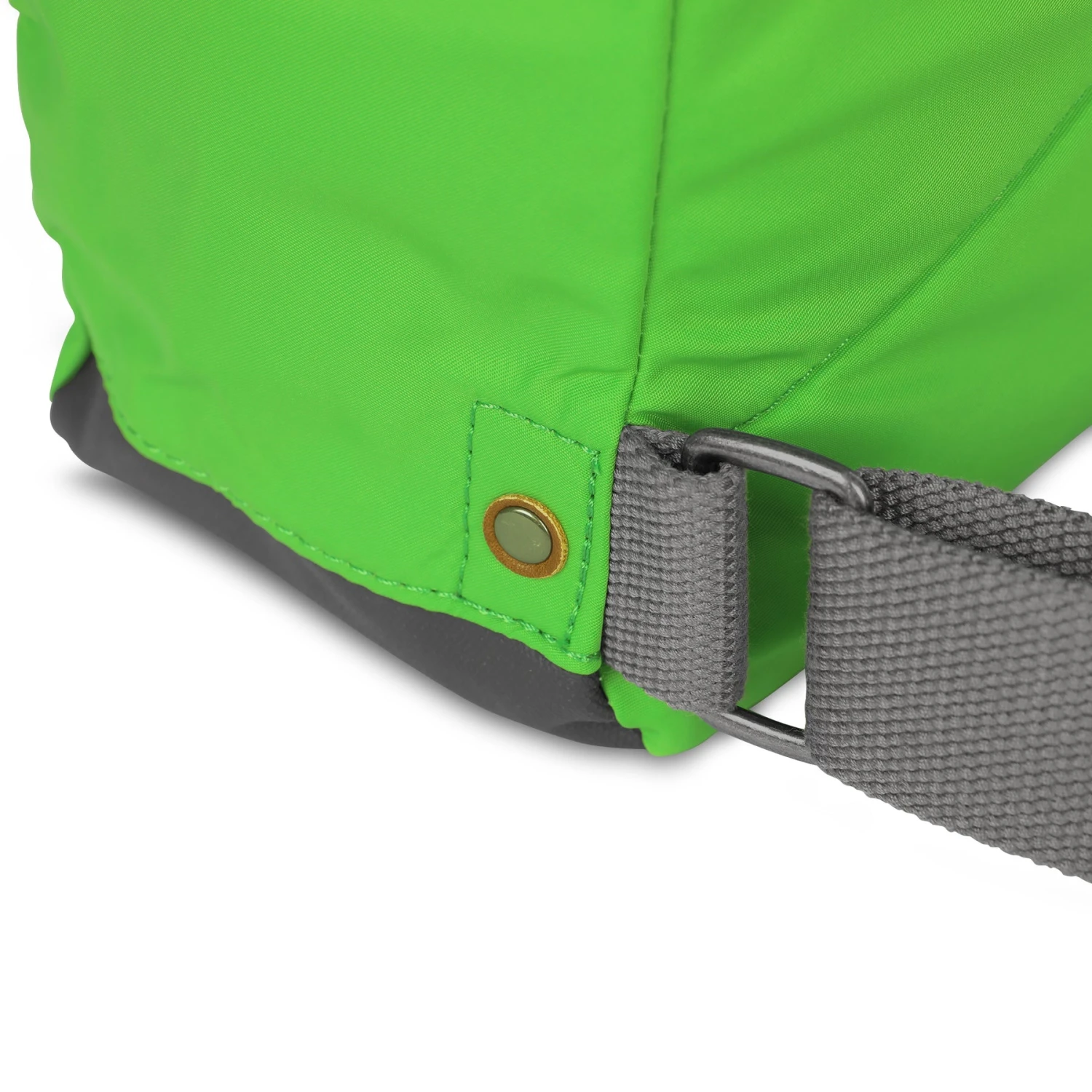 Mochila Roka London Bantry B mediana sostenible Nylon Verde (Kelly Green)
