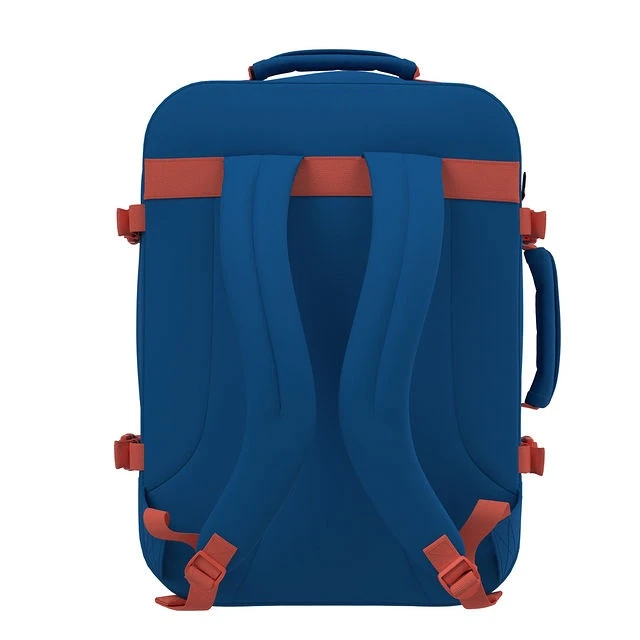 Mochila de viaje Cabin Zero Classic 44 L. Azul (CAPRI BLUE)