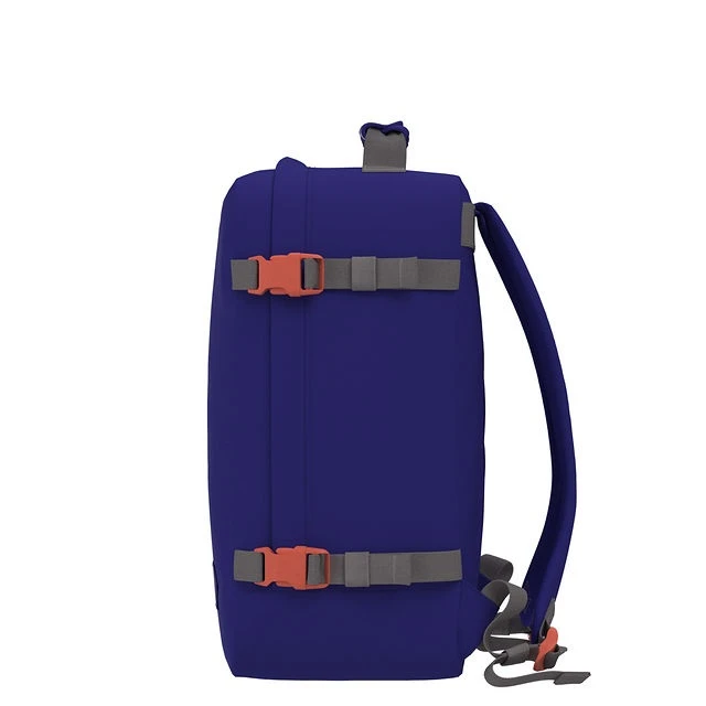 Mochila de viaje Cabin Zero Classic 36 L.Azul Oscuro (NEPTUN BLUE)